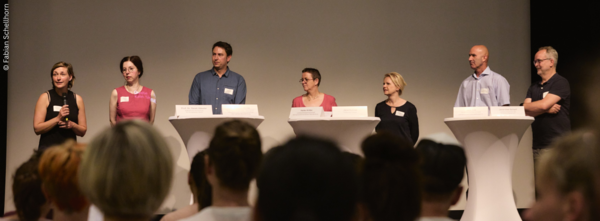 Podiumsrunde (v.l.n.r.): Prof. Sarah Häseler, Dr. Barbara Winde, Stefan Pospiech, Heike Kötter, Jana Kühnel, Jörn Voss, Jens-Uwe Scharf