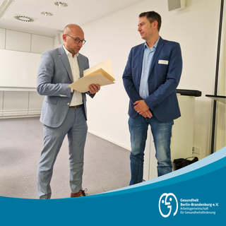 Staatssekretär Wagner mit Stefan Pospiech 